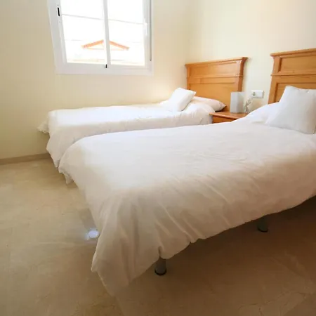 Lägenhet 2 Bedroom Cozy In Costa Benalmádena